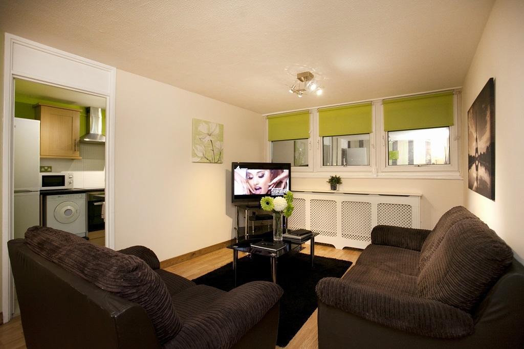 Victoria Centre Apartments In The Victoria Centre Shopping Centre - Nottingham City Centre - 24 Hour Access - Most Central Location, Kitchen - Sunday Check-Out 1Pm - Opposite Hilton By Restaurants & Shops - Outdoor Parking Cars Or Vans Five Pounds A Eksteriør billede