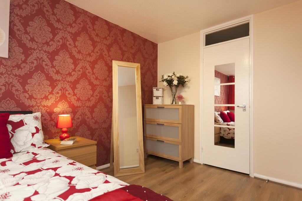 Victoria Centre Apartments In The Victoria Centre Shopping Centre - Nottingham City Centre - 24 Hour Access - Most Central Location, Kitchen - Sunday Check-Out 1Pm - Opposite Hilton By Restaurants & Shops - Outdoor Parking Cars Or Vans Five Pounds A Eksteriør billede