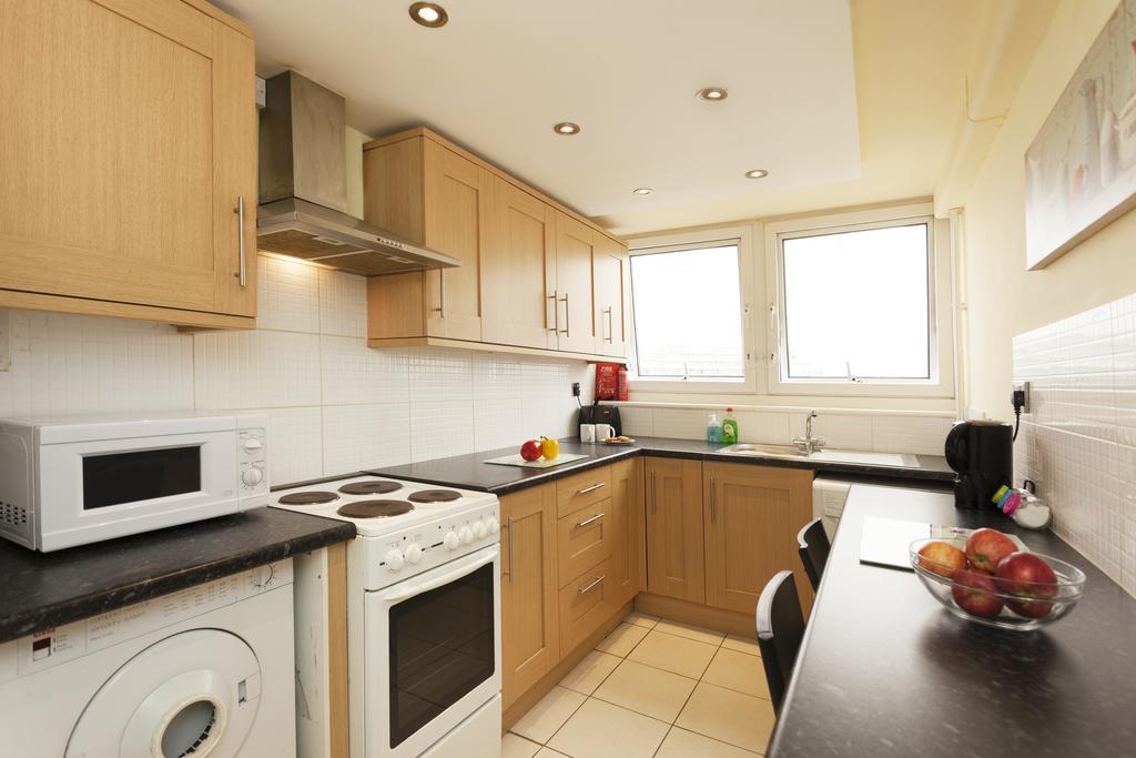 Victoria Centre Apartments In The Victoria Centre Shopping Centre - Nottingham City Centre - 24 Hour Access - Most Central Location, Kitchen - Sunday Check-Out 1Pm - Opposite Hilton By Restaurants & Shops - Outdoor Parking Cars Or Vans Five Pounds A Eksteriør billede