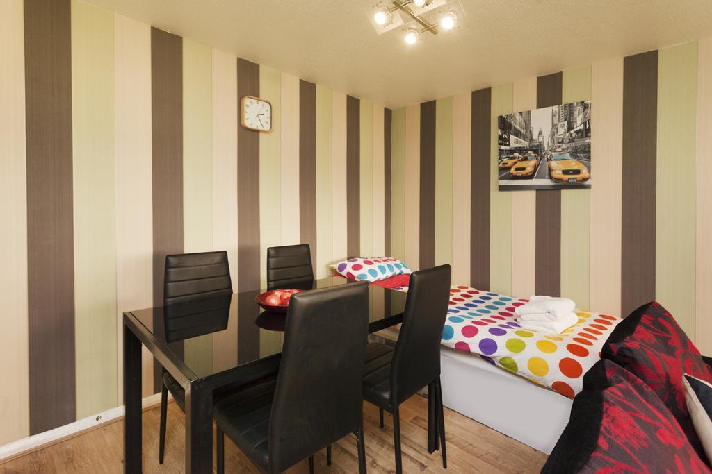 Victoria Centre Apartments In The Victoria Centre Shopping Centre - Nottingham City Centre - 24 Hour Access - Most Central Location, Kitchen - Sunday Check-Out 1Pm - Opposite Hilton By Restaurants & Shops - Outdoor Parking Cars Or Vans Five Pounds A Eksteriør billede